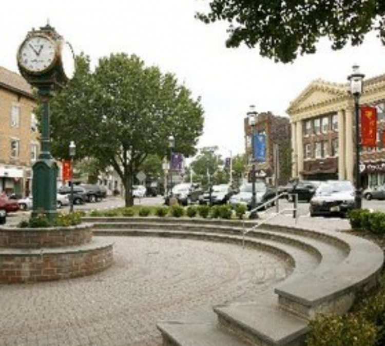 Eastman Clock Plaza Park (Cranford,&nbspNJ)